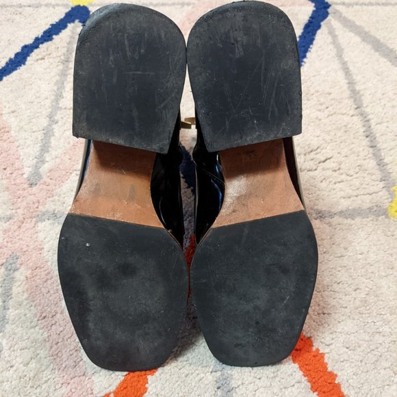 Steve Madden Loreen black patent ankle boot with gold chain size 9 - Picture 6 of 6